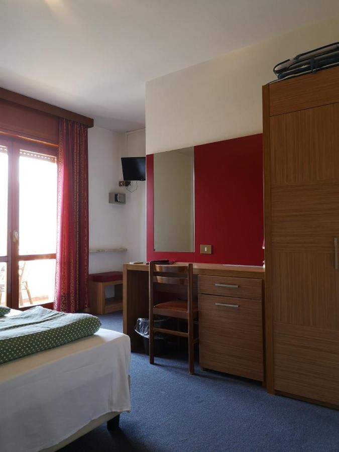 Hotel Alpi Malcesine Kültér fotó