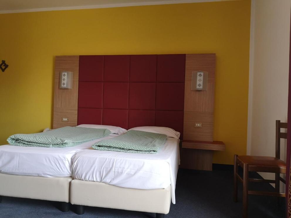 Hotel Alpi Malcesine Kültér fotó