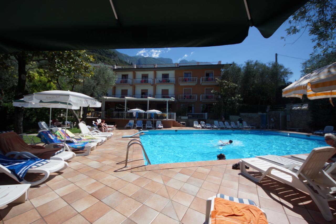 Hotel Alpi Malcesine Kültér fotó