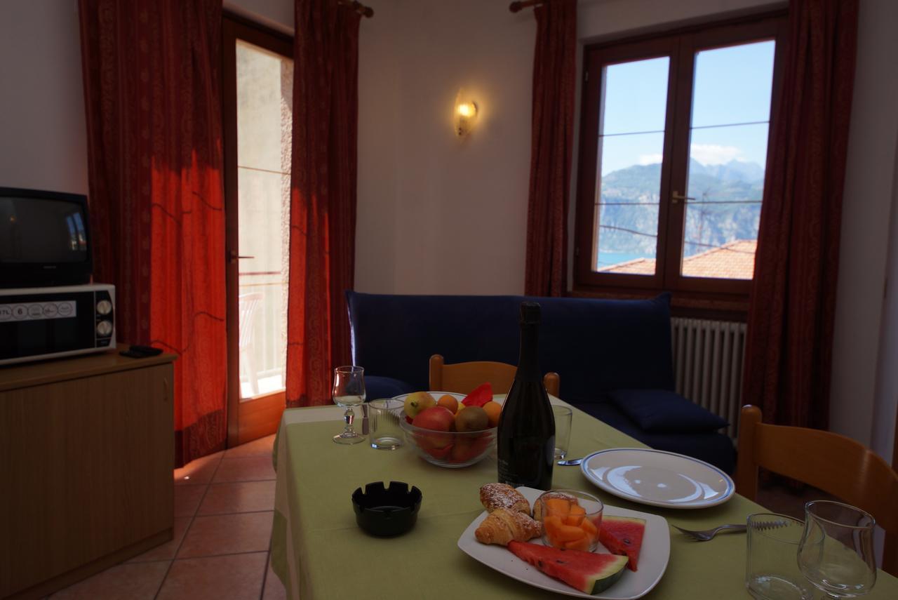 Hotel Alpi Malcesine Kültér fotó