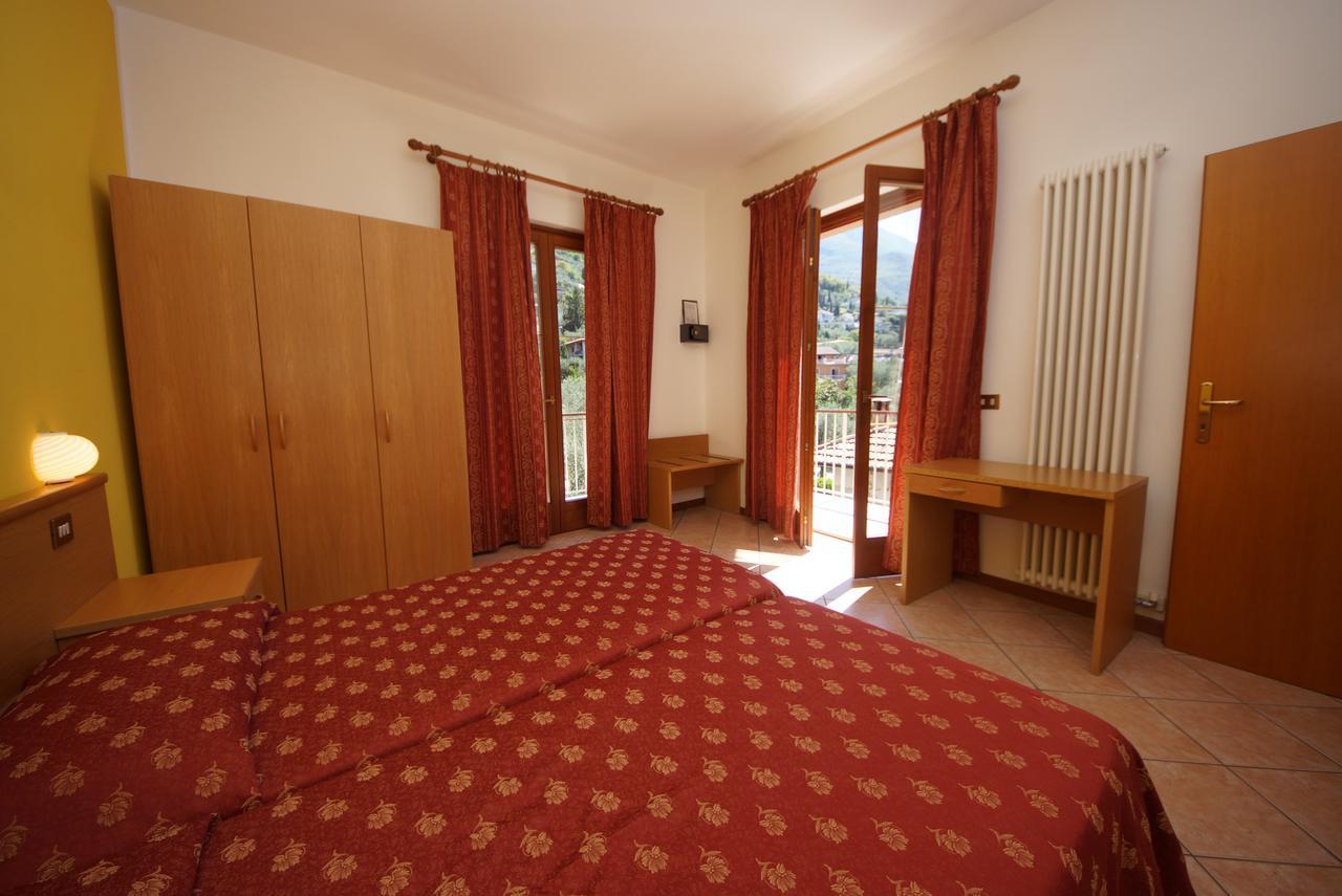 Hotel Alpi Malcesine Kültér fotó